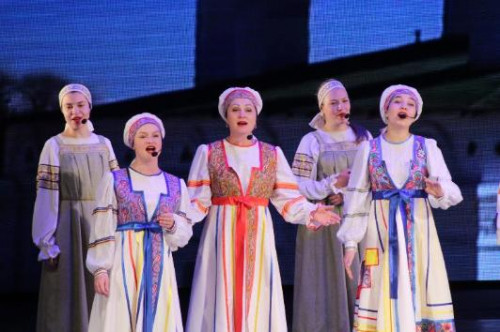 Студенты Губернаторского колледжа поздравили учителей Томской области со сцены театра Драмы 