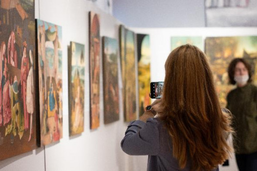 50 студентов отделения визуальных искусств посетили выставку Босха и Брейгеля