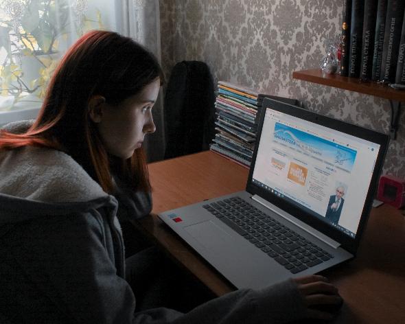Студенты Губернаторского колледжа поучаствовали в онлайн-квизе по деревянному зодчеству