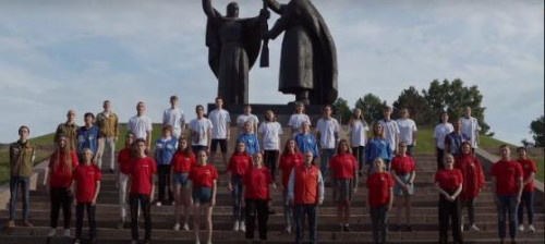 Студенты Губернаторского колледжа приняли участие во всероссийской акции, приуроченной к Дню памяти и скорби
