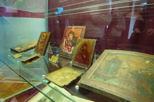 Открытый урок с онлайн-трансляцией по древнерусской иконописи пройдет в Губернаторском колледже